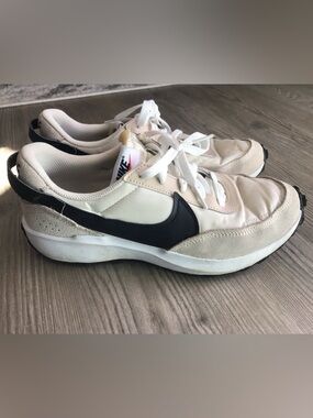 Nike Waffle Debut Sneakers